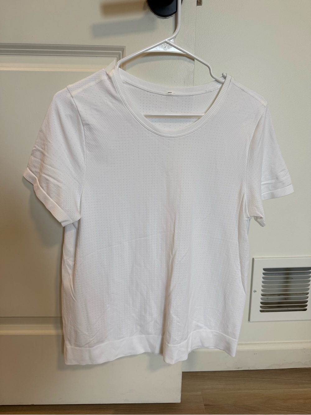 Athleta Tee